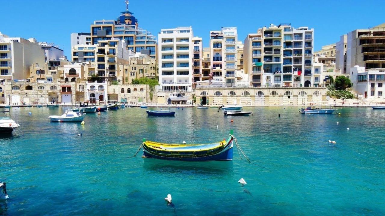Marvellous 3Br Apartment In Central St Julians Saint Julian's Bagian luar foto