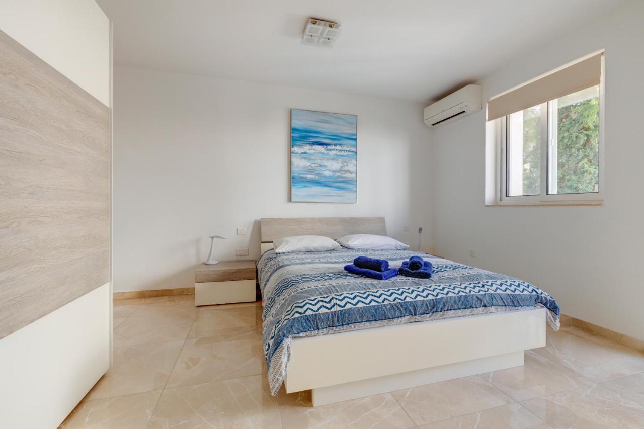 Marvellous 3Br Apartment In Central St Julians Saint Julian's Bagian luar foto